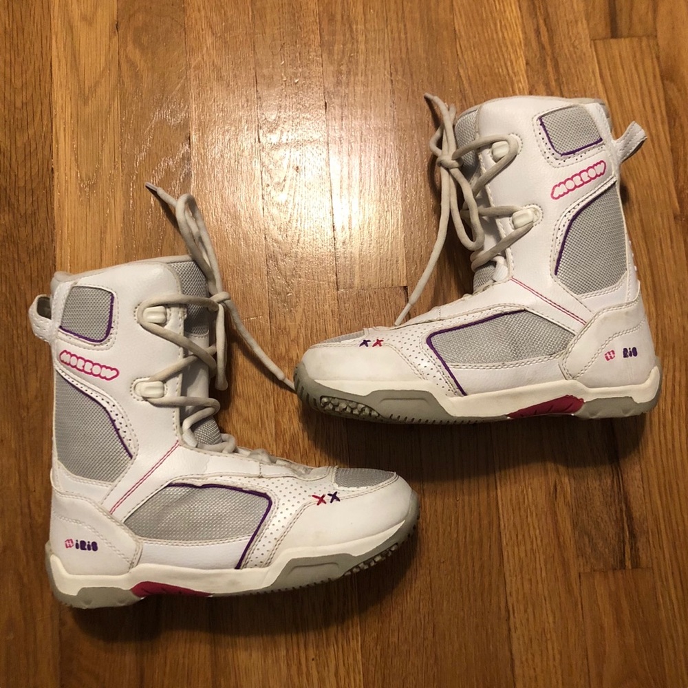 Morrow Iris Snowboard boots size 7